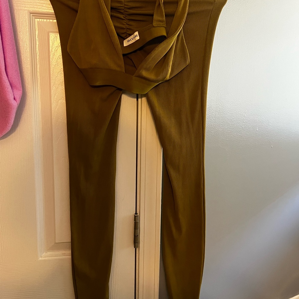 Stylish Olive Women's Leggings